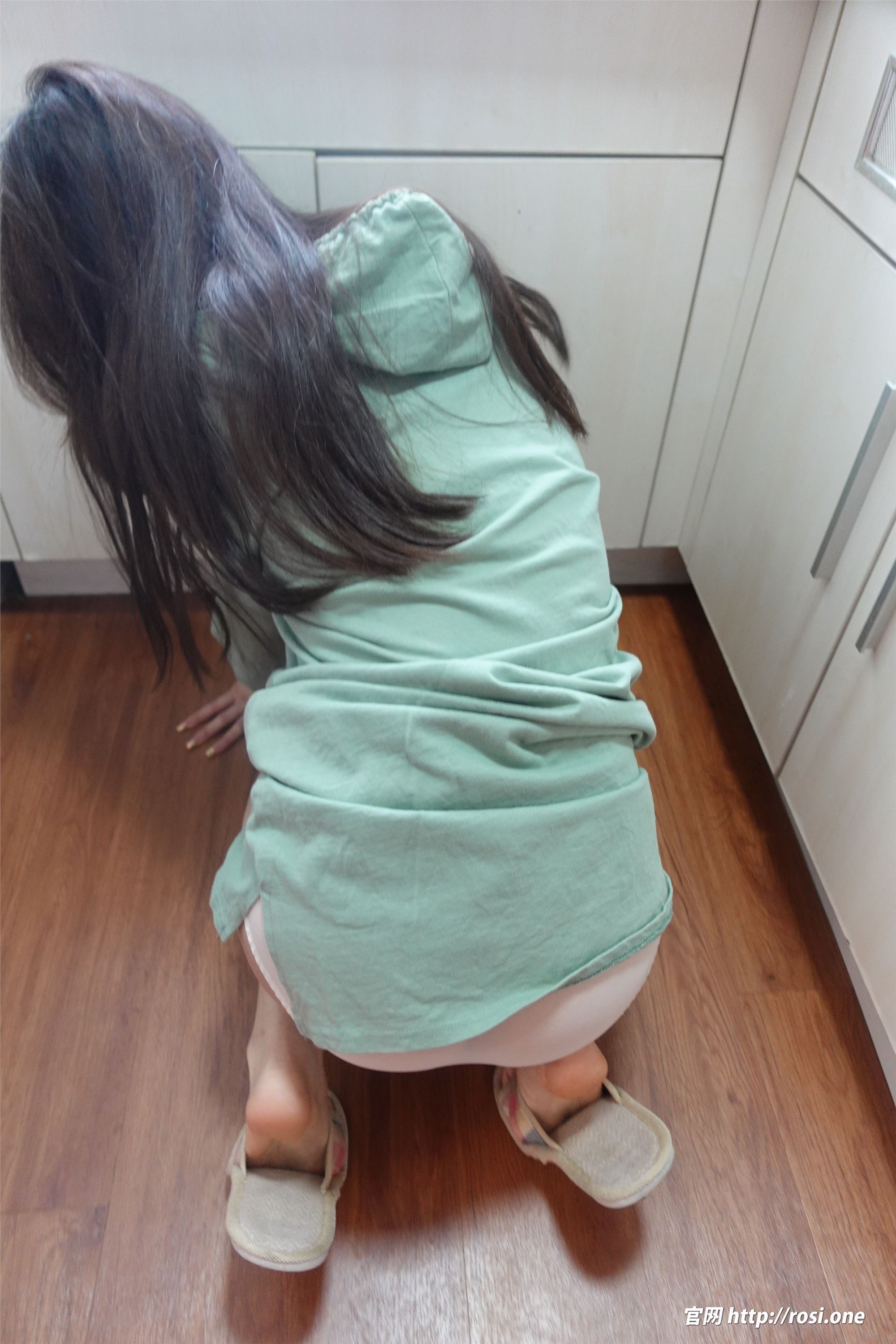 ROSI写真 2022.02.05 NO.3715